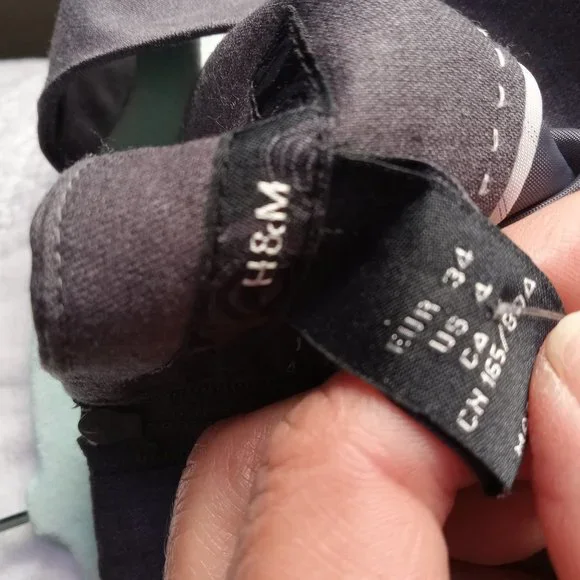 H & M Gray Dress Sz. 4 - Picture 3 of 3
